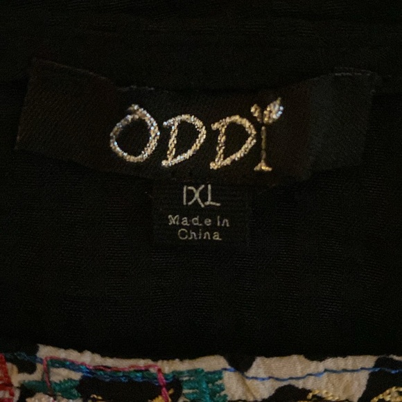 Top - Picture 6 of 8